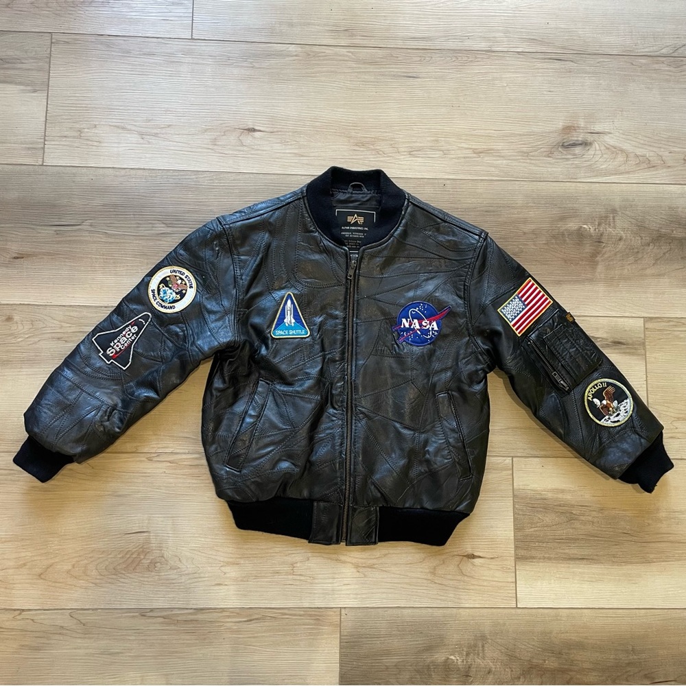 NASA Alpha Industries Black Leather Bomber Jacket. Size YM